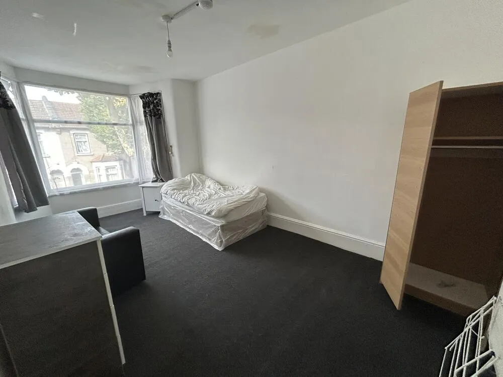 97, Caledon Road, East Ham, London E6 2HD