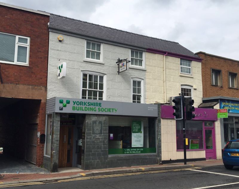 32/32A Market Street, Abergele, Clwyd, LL22 7AA