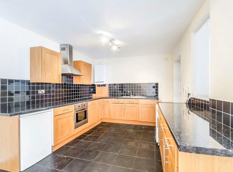 Apartment 4 Haydn Court, 286 Hucknall Road, Nottingham, NG5 1FG