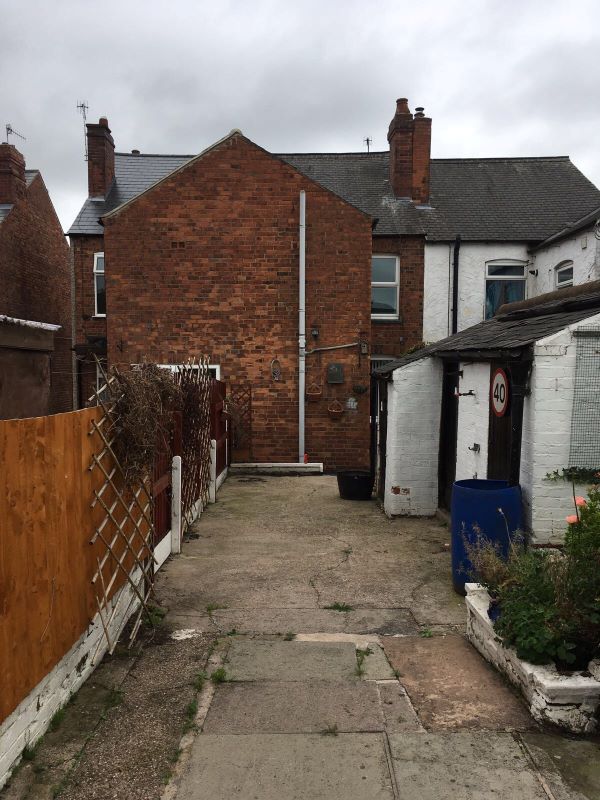27 Baker Road, Giltbrook, Nottinghamshire, NG16 2GA