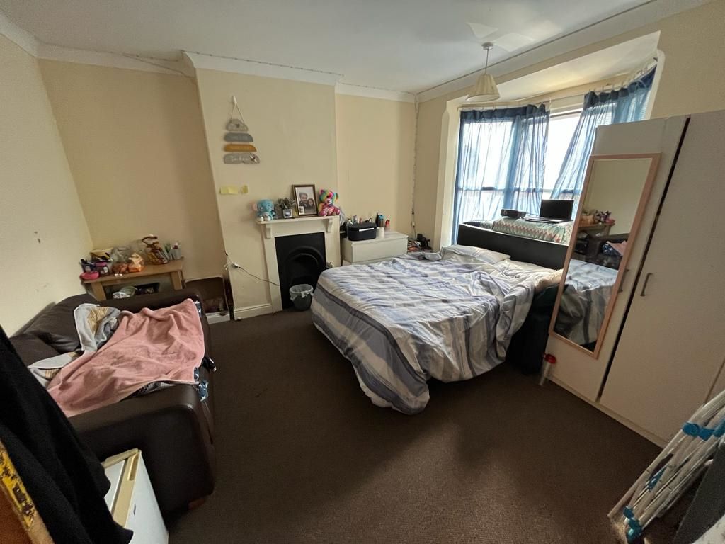 15 Barclay Street, Leicester, LE3 0JD