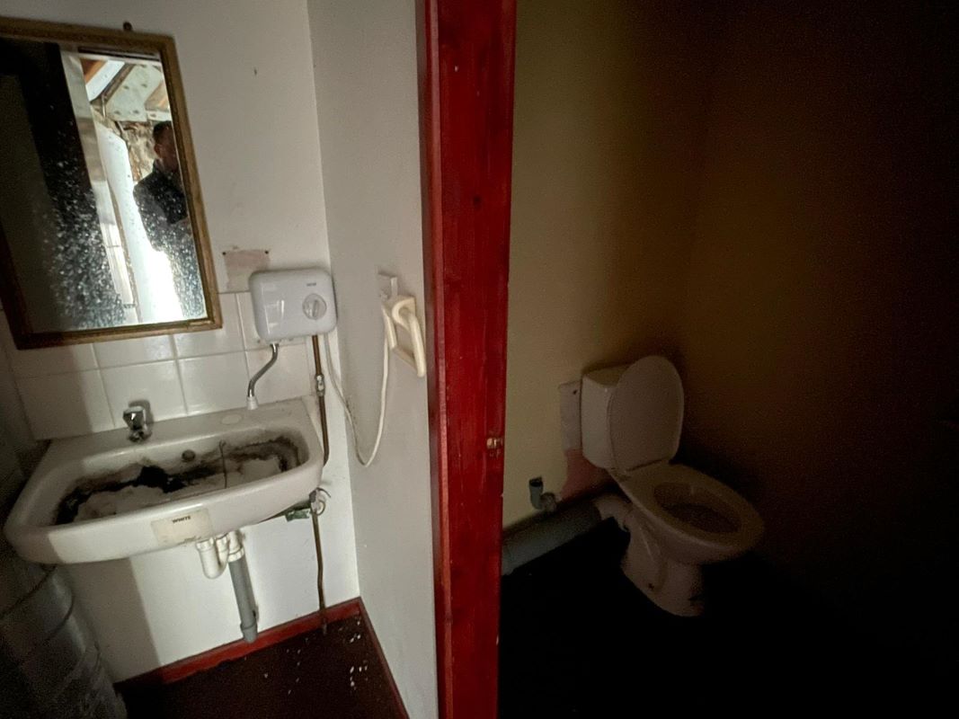 Unit 2, White Hart Yard, Newark, Nottinghamshire, NG24 1DX