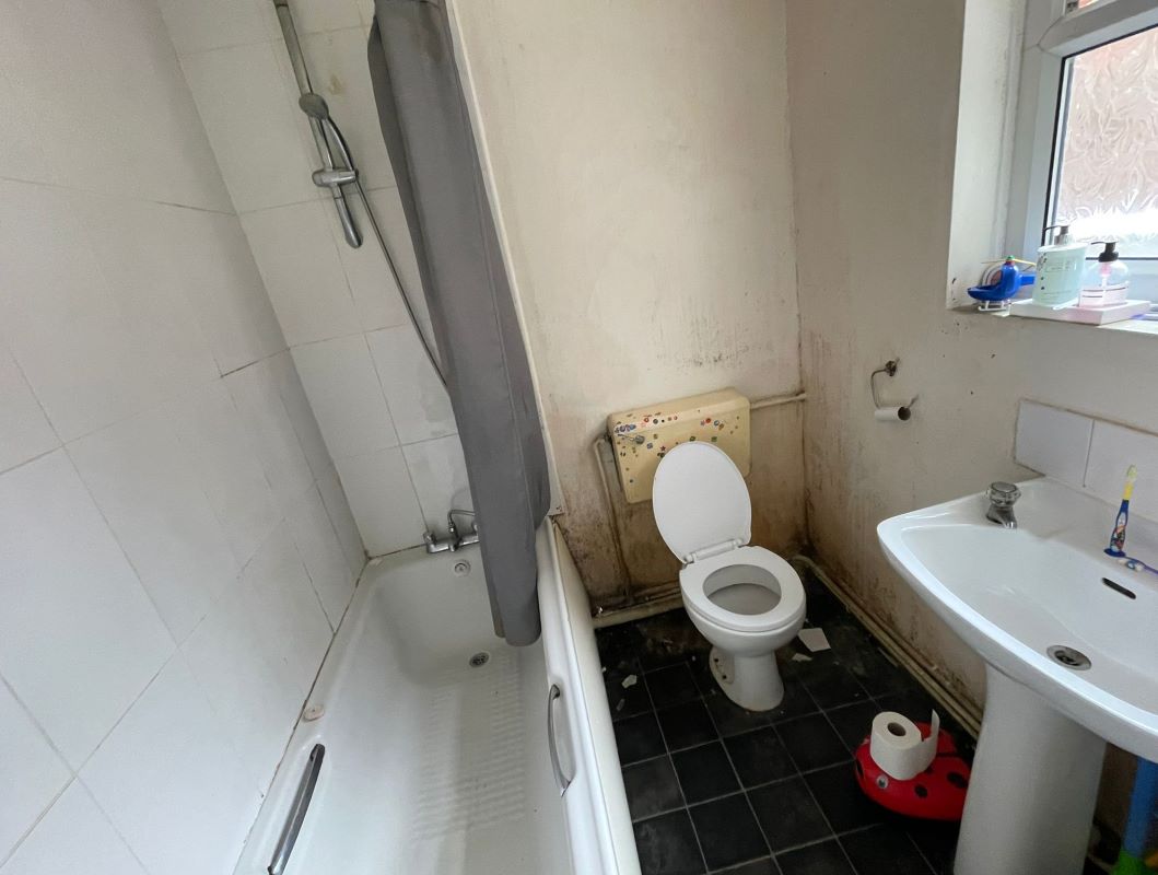 146 Forster Street, Radford, Nottingham, NG7 3DH