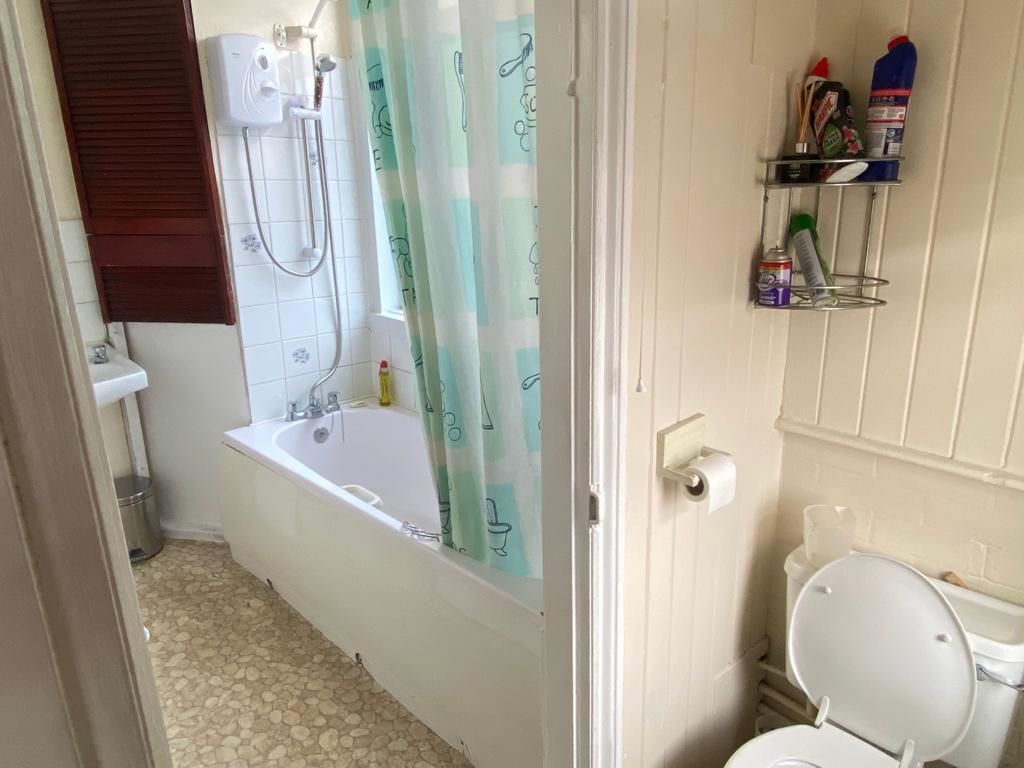31 Kirkby Road, Sutton-in-Ashfield, Nottinghamshire, NG17 1GG