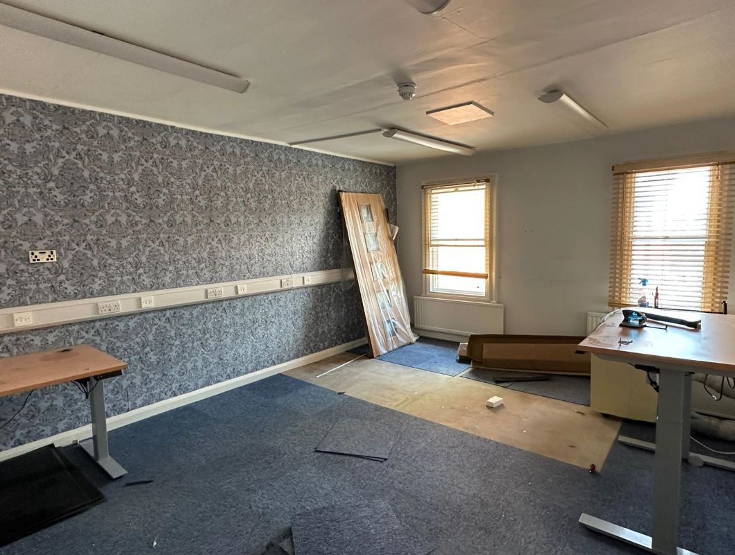 1 Magnus Street, Newark, Nottinghamshire, NG24 1LB