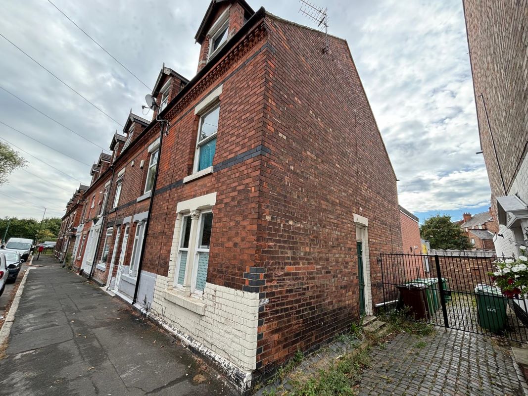 445 Meadow Lane, Sneinton, Nottingham, NG2 3GB