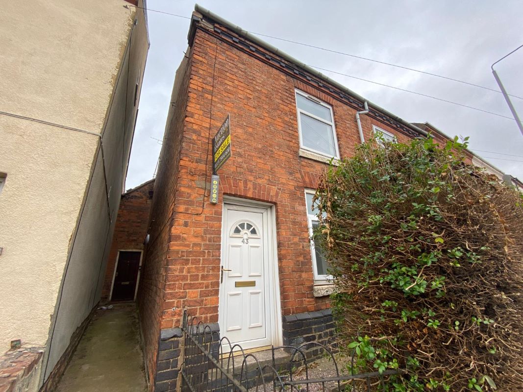 43 Holliers Walk, Hinkley, LE10 1QW