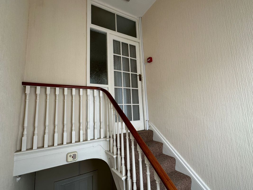 Top Floor Flat, 21 Esplanade Gardens, Scarborough, North Yorkshire, YO11 2AP