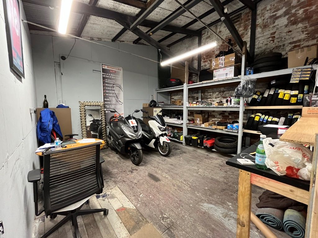Unit 2, 155 Querneby Road, Nottingham, NG3 5HW
