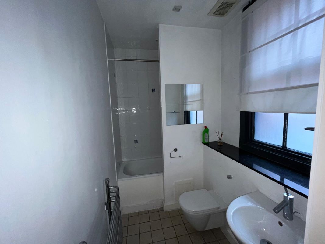 Apartment 10 Stone Yard, 12 Plumptre Street, Nottingham, NG1 1JL