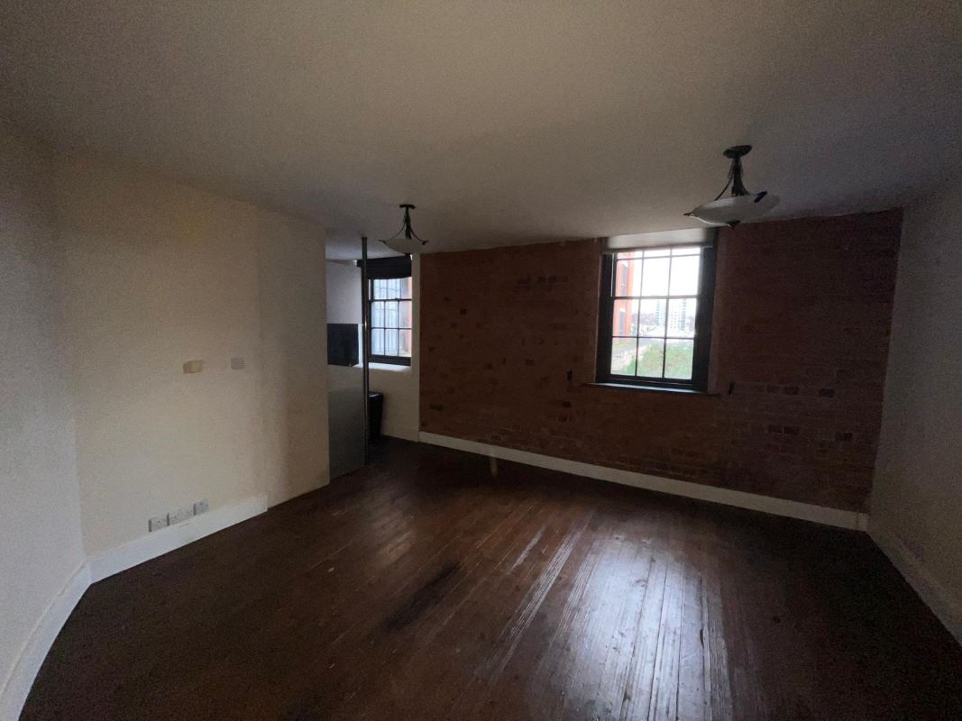 Apartment 10 Stone Yard, 12 Plumptre Street, Nottingham, NG1 1JL