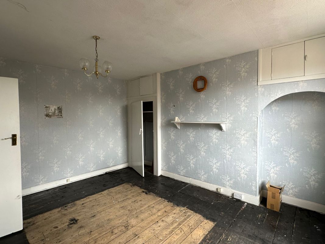 Top Floor Flat, 21 Esplanade Gardens, Scarborough, North Yorkshire, YO11 2AP