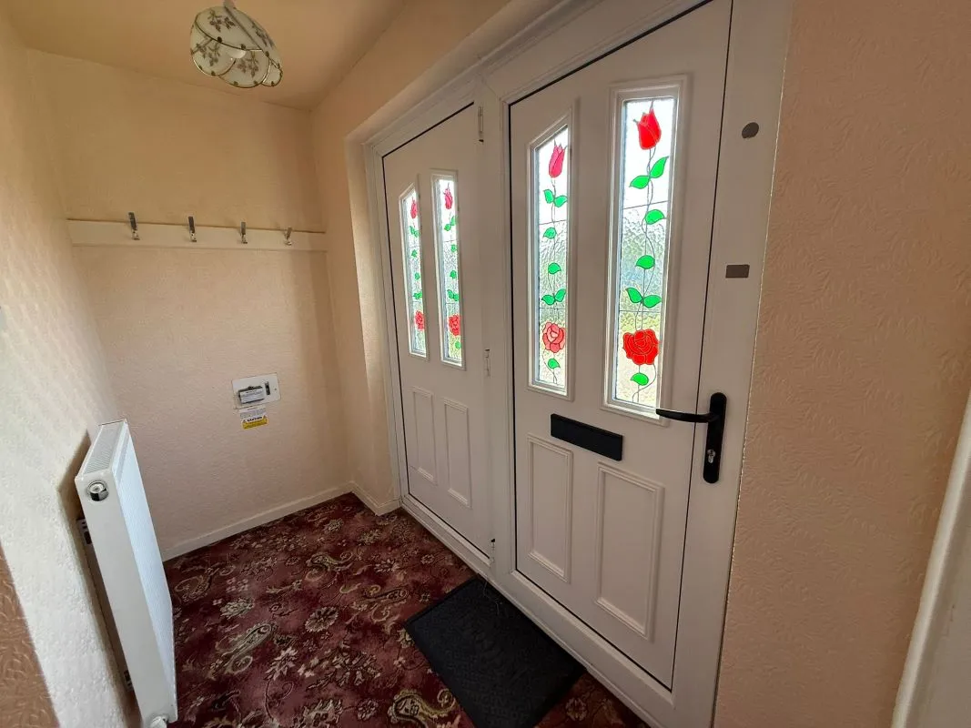 77 Wood Avenue, Creswell, Worksop, Nottinghamshire, S80 4EG