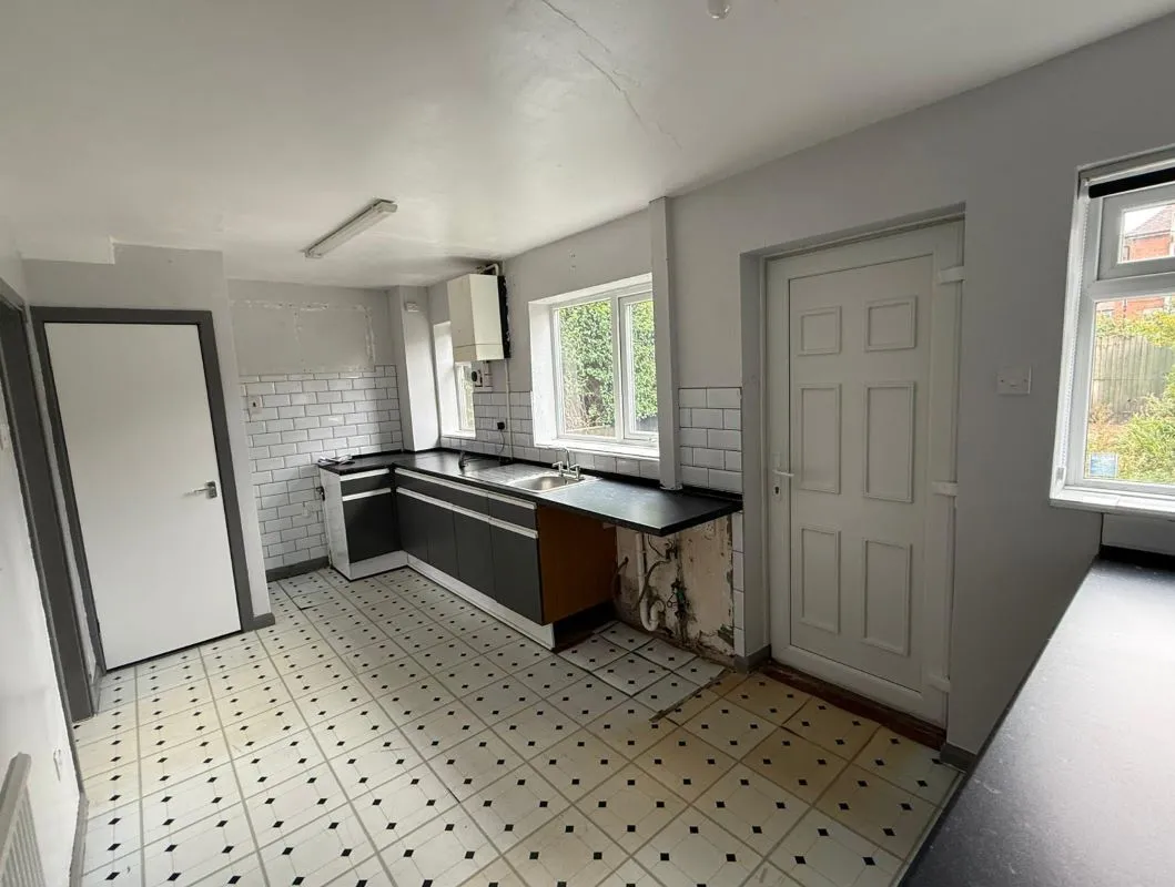 169 Lindfield Road, Nottingham, NG8 6HS