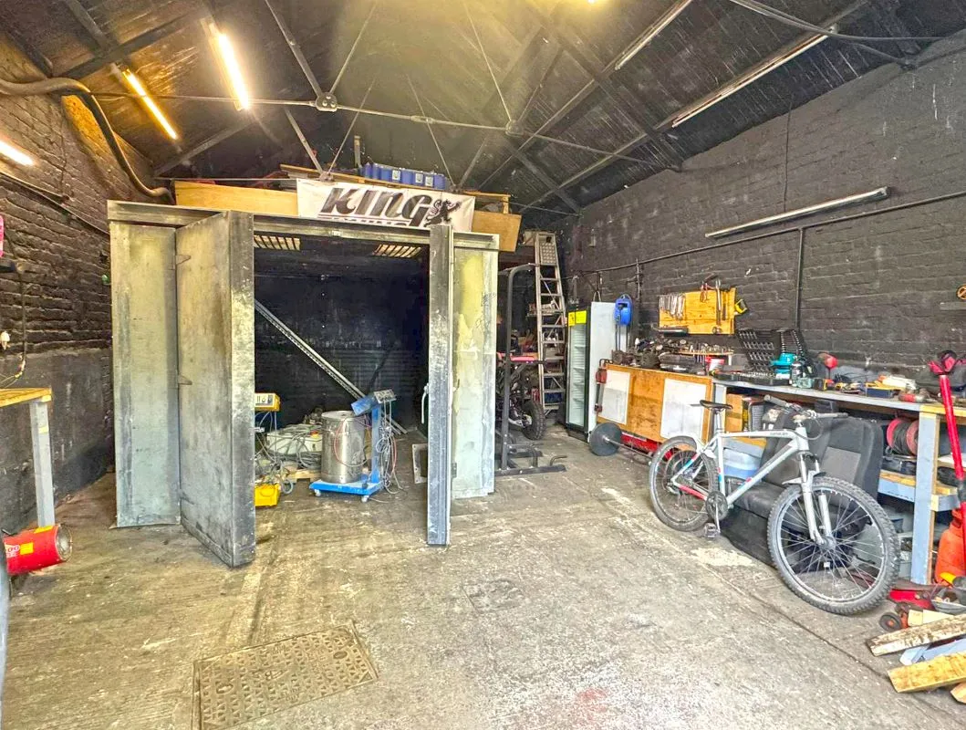 Brookside Industrial Units, Northwood Street, Stapleford, Nottinghamshire, NG9 8HQ