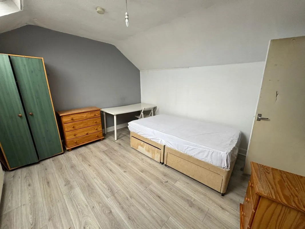 48 Bathley Street, Nottingham, NG2 2LH