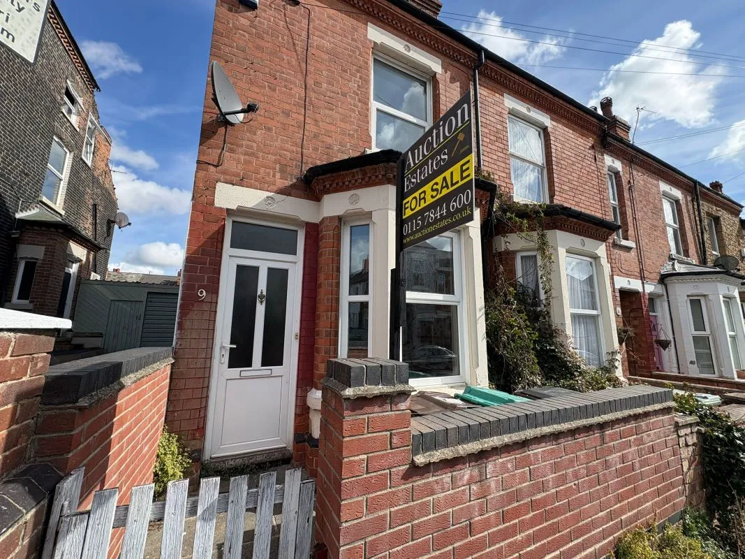 9 Corby Road, Nottingham, NG3 5HF