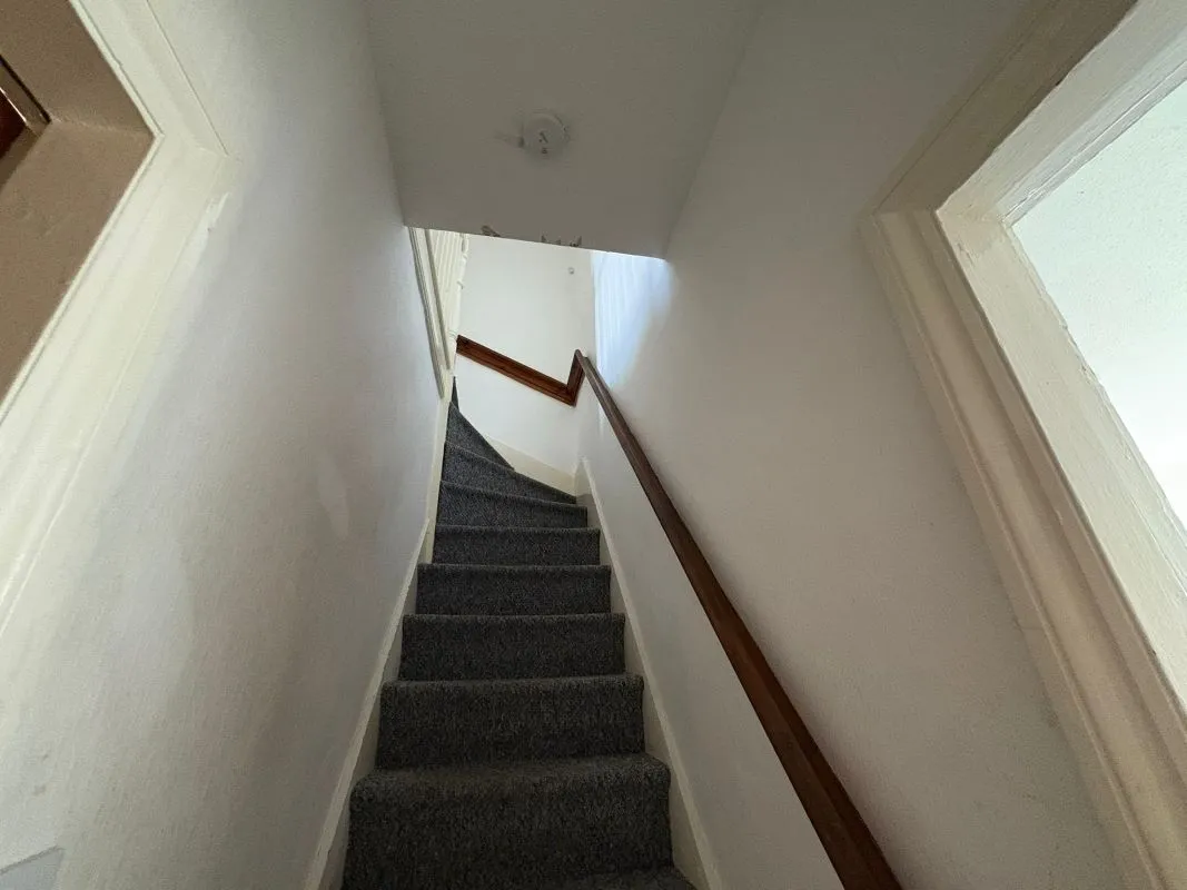 9 Corby Road, Nottingham, NG3 5HF
