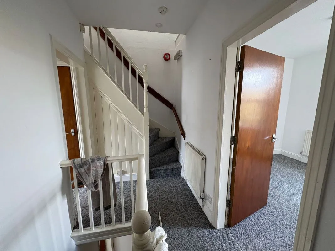 9 Corby Road, Nottingham, NG3 5HF