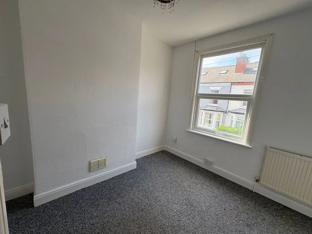 9 Corby Road, Nottingham, NG3 5HF