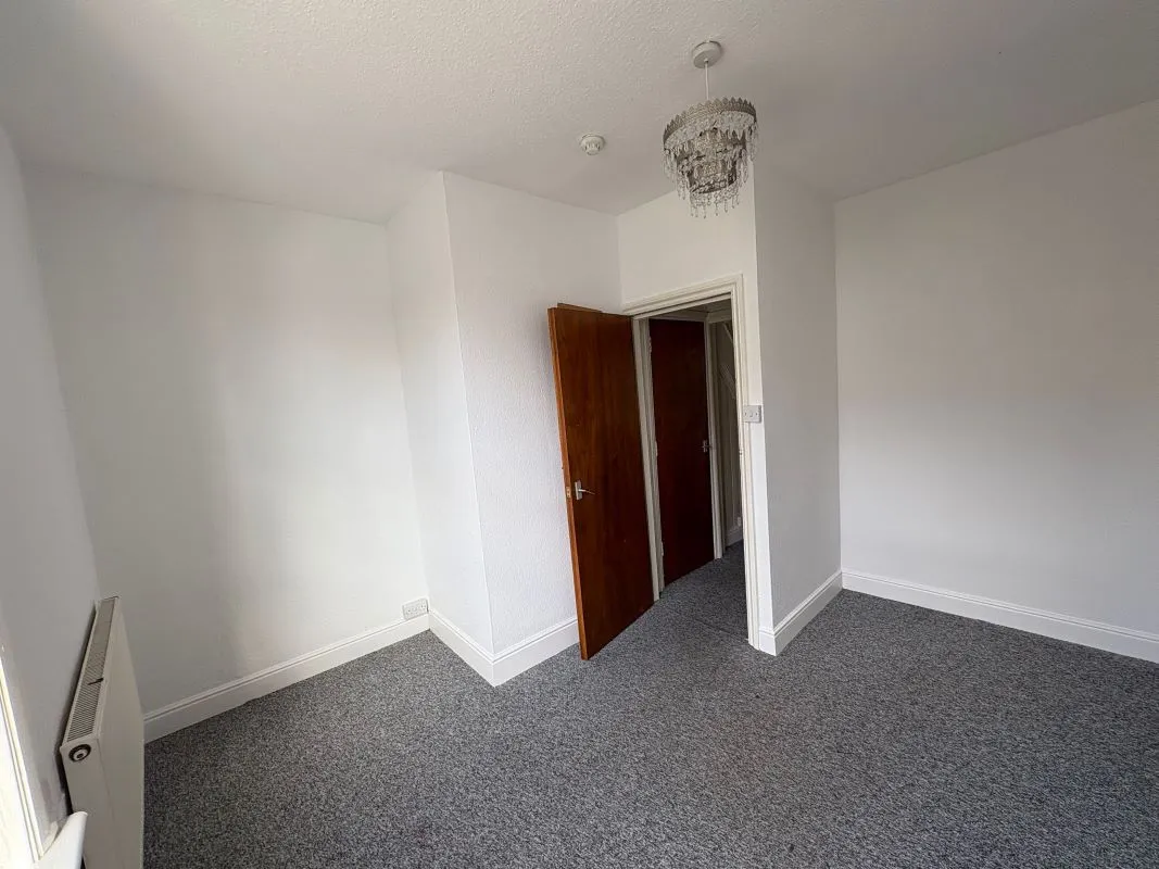 9 Corby Road, Nottingham, NG3 5HF