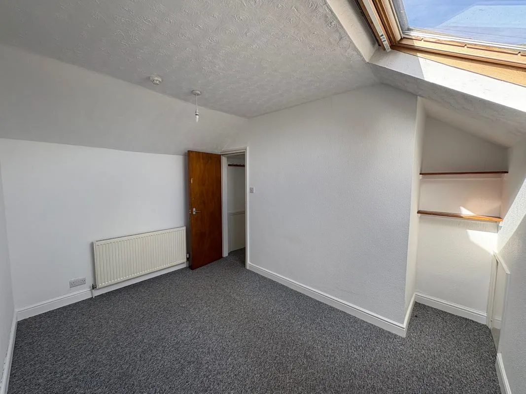 9 Corby Road, Nottingham, NG3 5HF