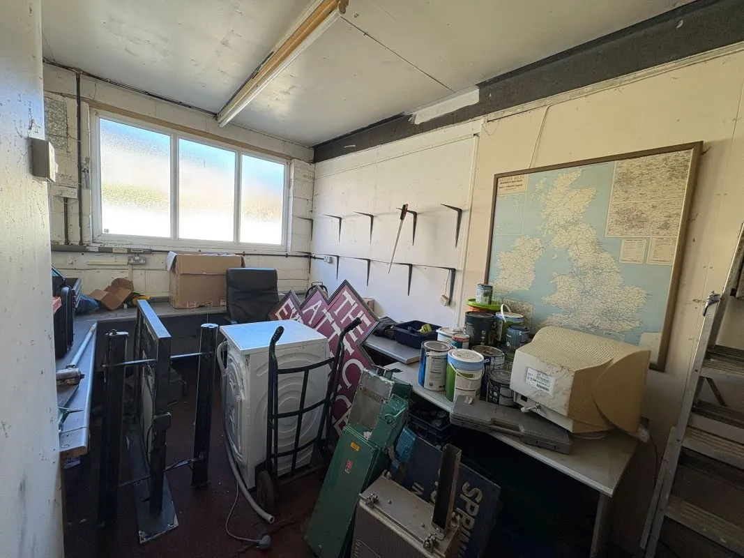 Workshop & Parking Spot at Bexon Court, Carlton, Nottingham, NG4 1SQ