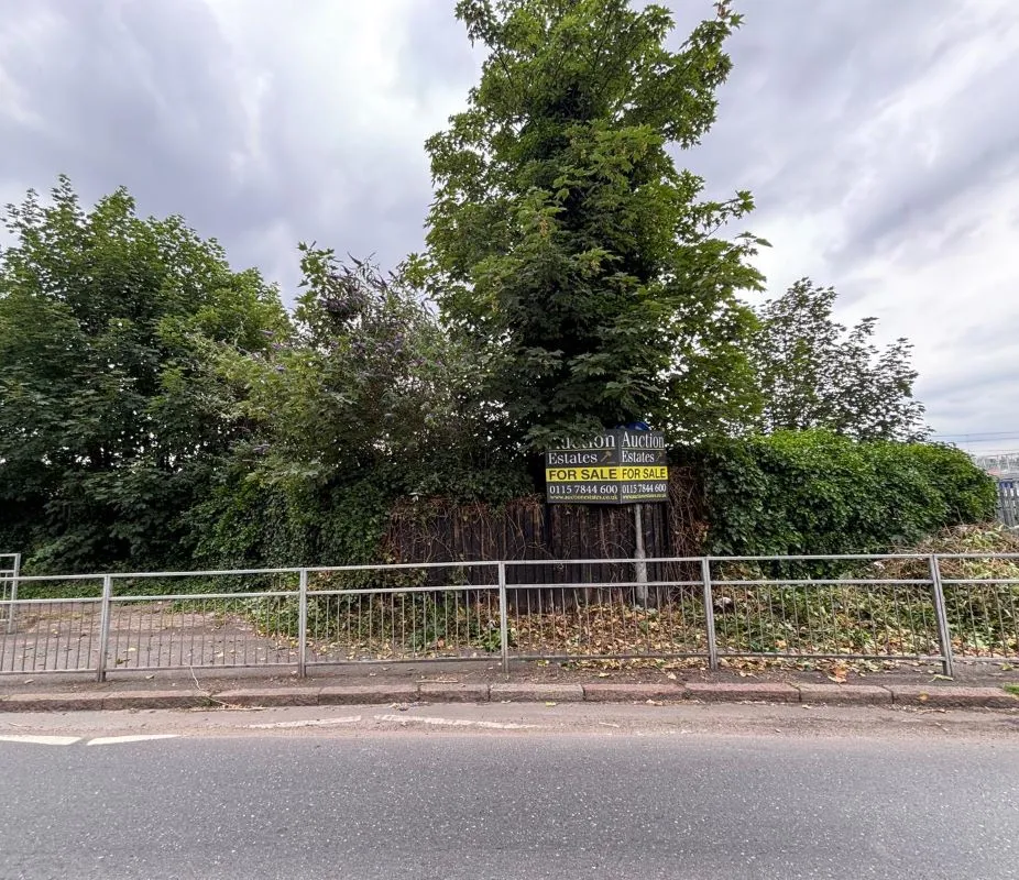 Land off Vernon Road, Nottingham, NG6 0AA