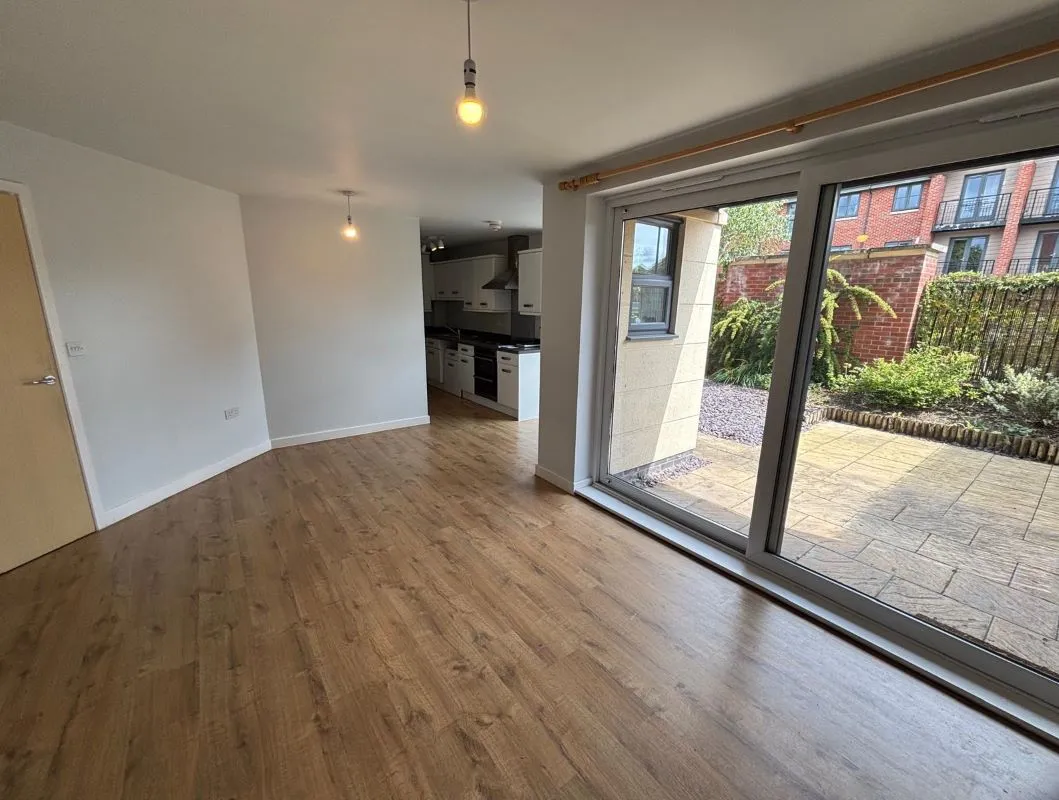 Flat 3, Deane Court, 15 Deane Road, Wilford, Nottingham, NG11 7GD