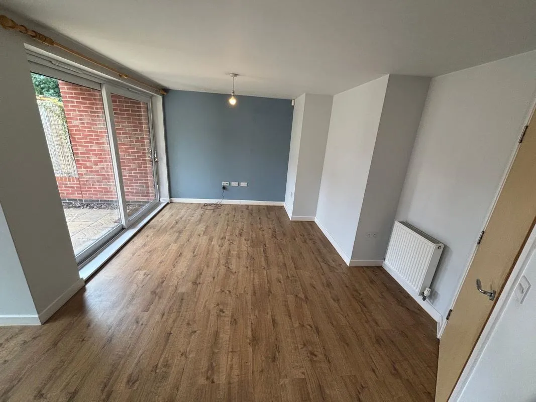 Flat 3, Deane Court, 15 Deane Road, Wilford, Nottingham, NG11 7GD