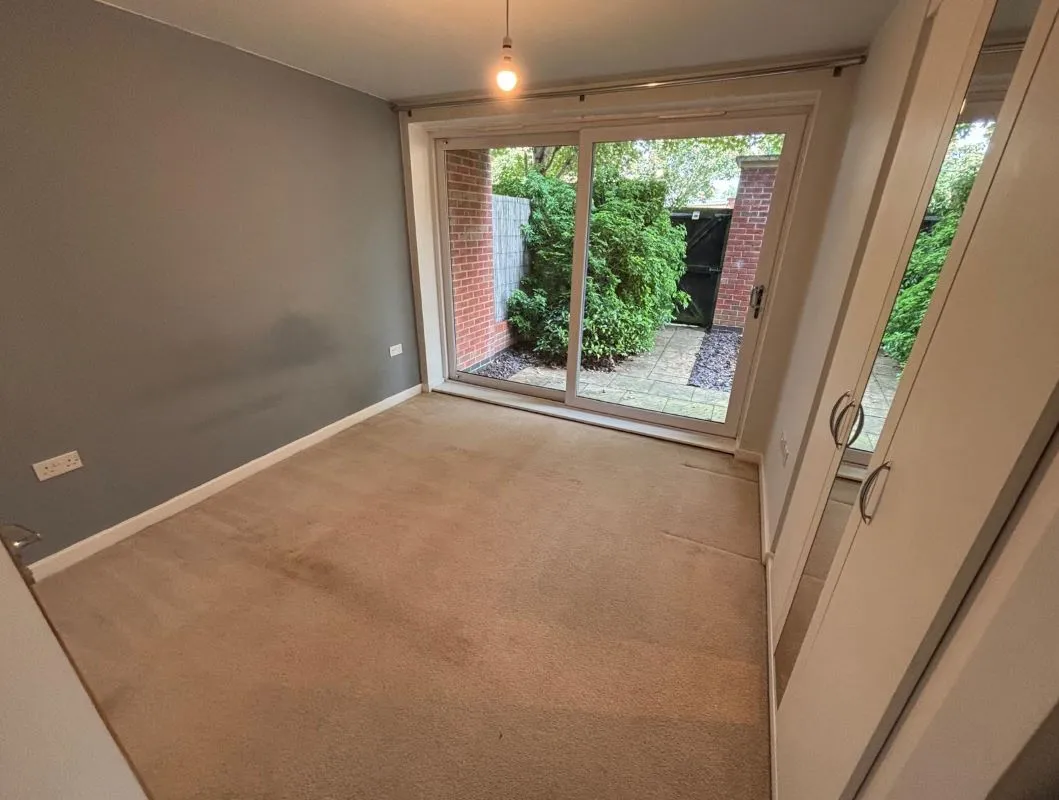 Flat 3, Deane Court, 15 Deane Road, Wilford, Nottingham, NG11 7GD