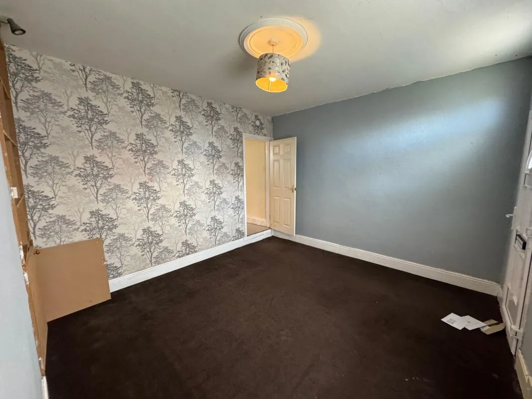 91 Austin Street, Nottingham, NG6 9HE