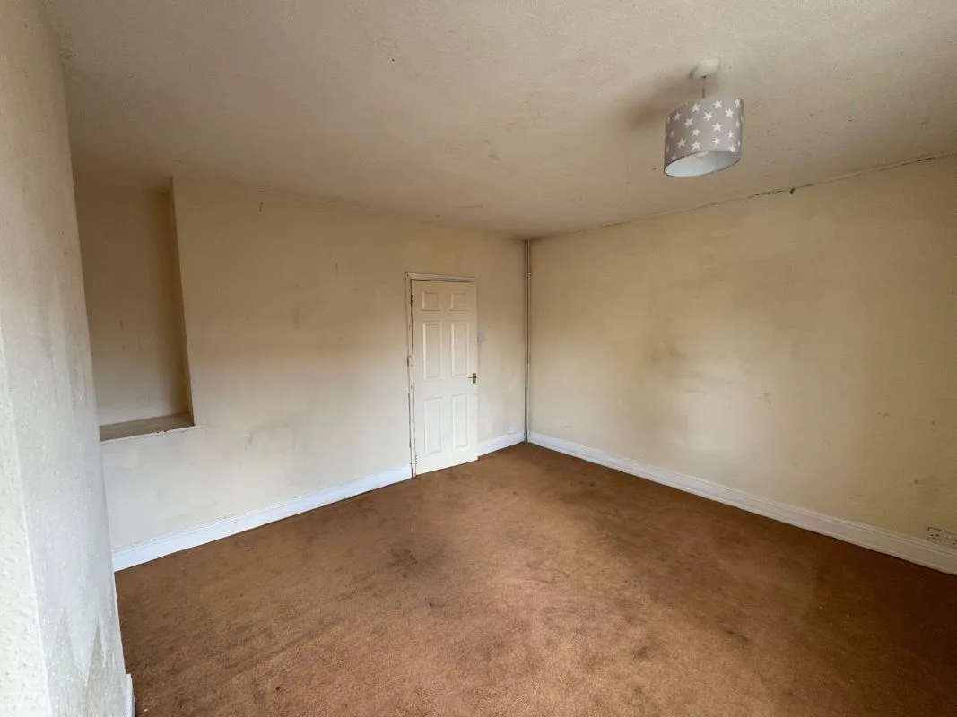 91 Austin Street, Nottingham, NG6 9HE