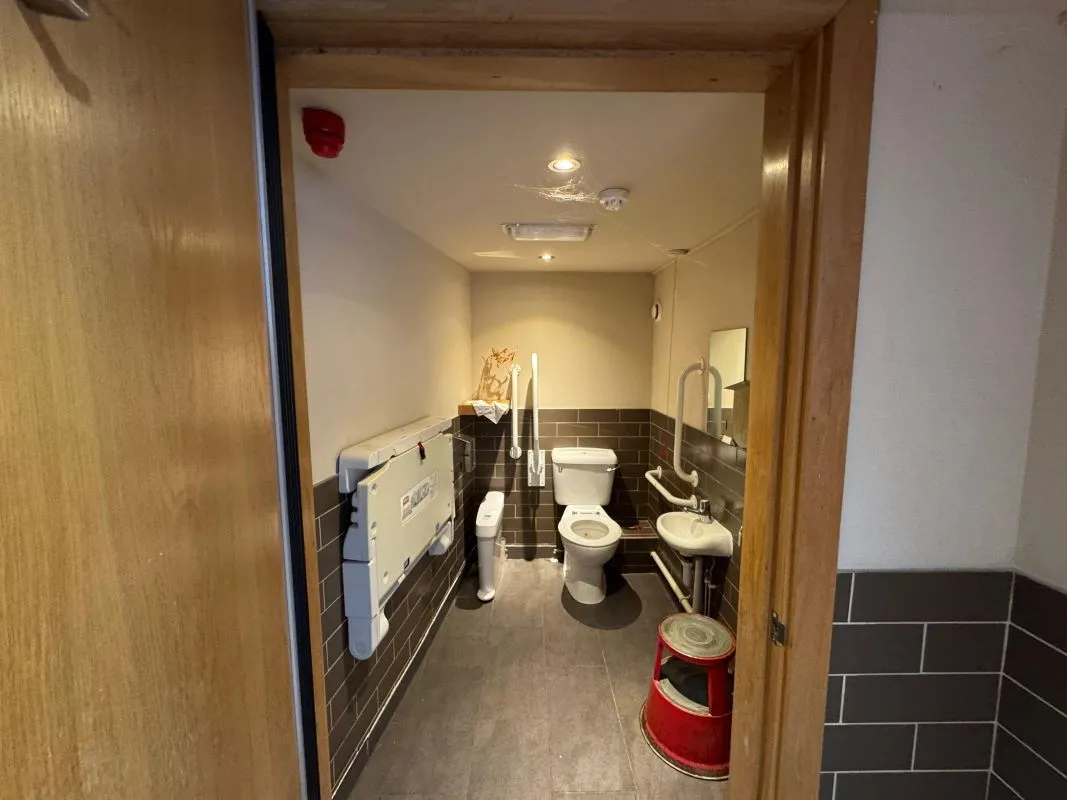 9B Burton Street, Melton Mowbray, Leicestershire, LE13 1AE