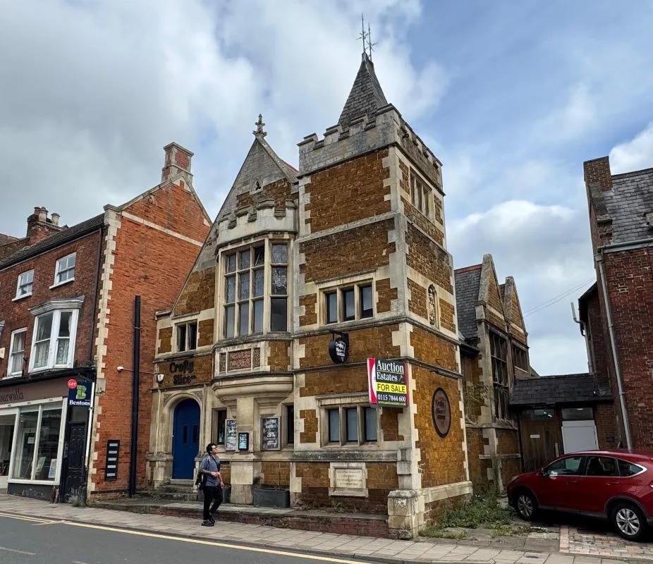 9B Burton Street, Melton Mowbray, Leicestershire, LE13 1AE