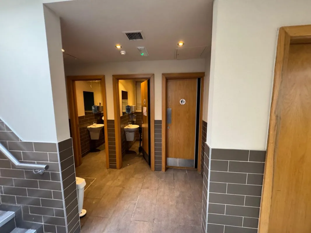 9B Burton Street, Melton Mowbray, Leicestershire, LE13 1AE