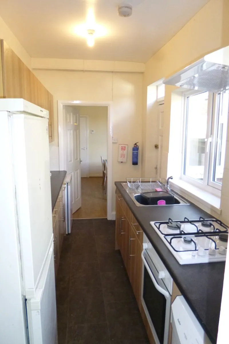 59 Windsor Street, Beeston, Nottingham, NG9 2BW