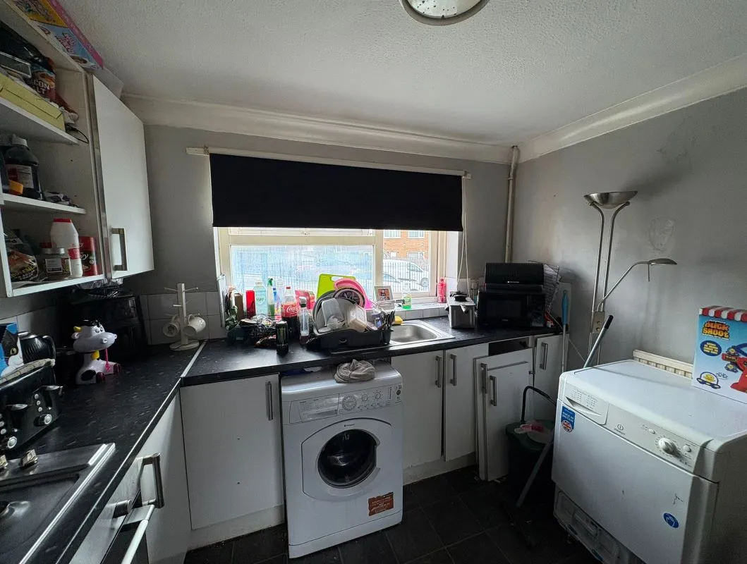 20 Leiston Gardens, Nottingham, NG5 9DZ