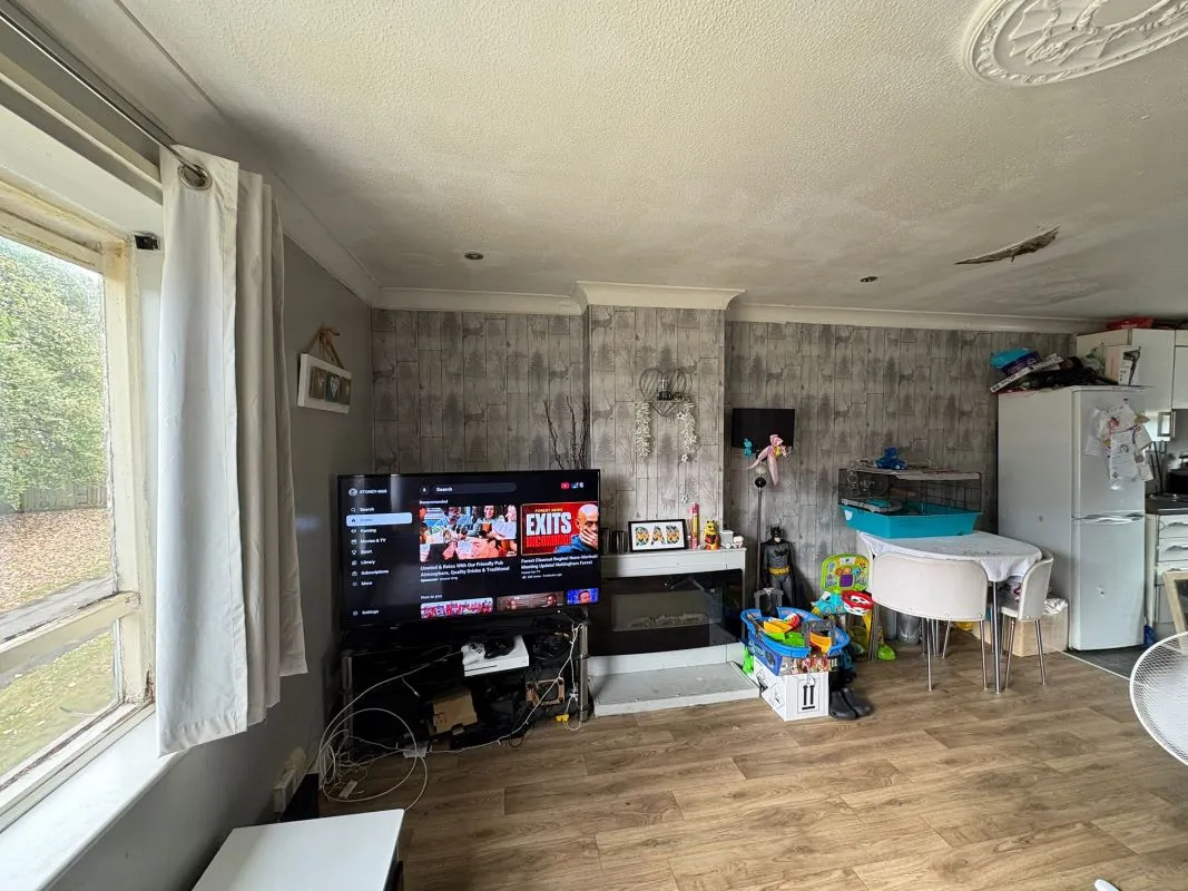 20 Leiston Gardens, Nottingham, NG5 9DZ
