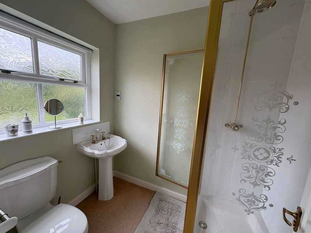 4 Hen & Chicken Yard, Barnby, Newark, Nottinghamshire, NG24 2SP