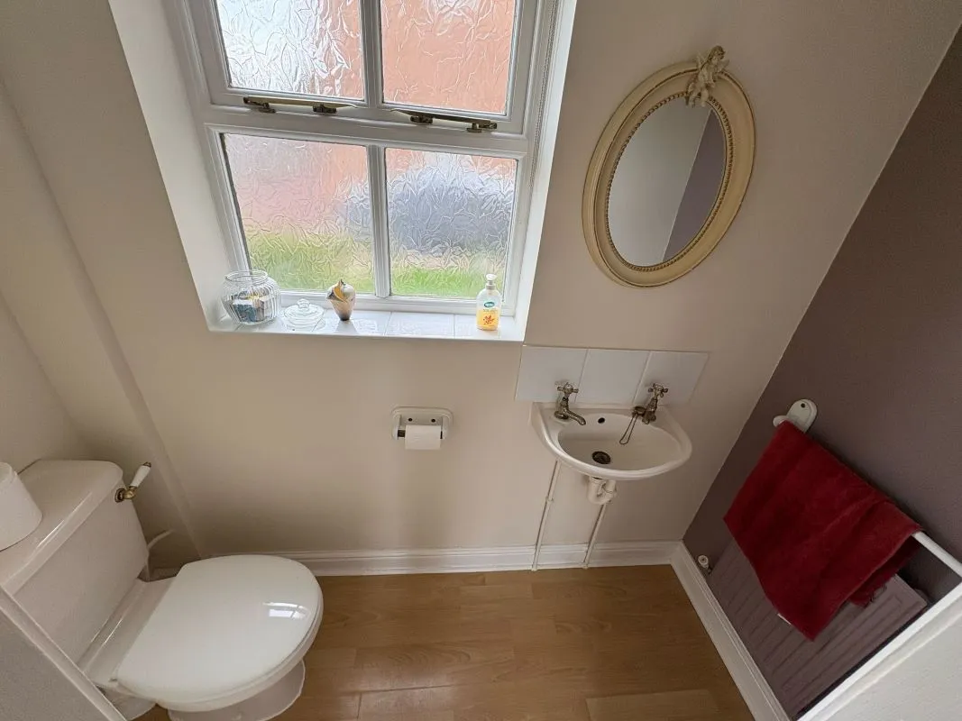 4 Hen & Chicken Yard, Barnby, Newark, Nottinghamshire, NG24 2SP