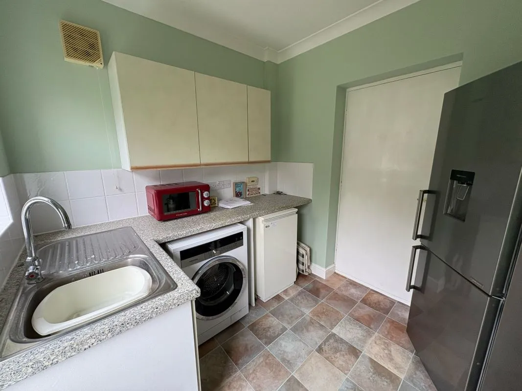 4 Hen & Chicken Yard, Barnby, Newark, Nottinghamshire, NG24 2SP