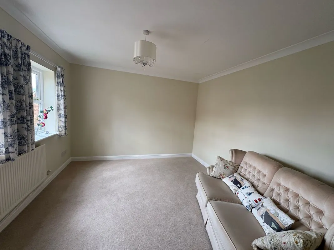 4 Hen & Chicken Yard, Barnby, Newark, Nottinghamshire, NG24 2SP