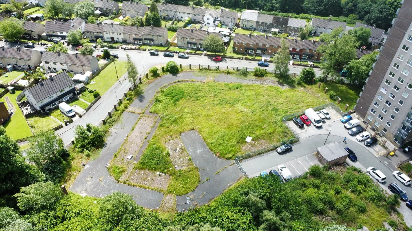 1.04 acres of land off Calder Close, Halifax, Calderdale, HX2 8PB