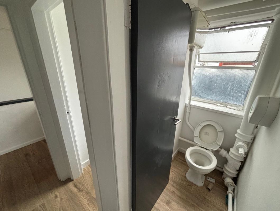 8 Packers Row, Chesterfield, Derbyshire, S40 1RB