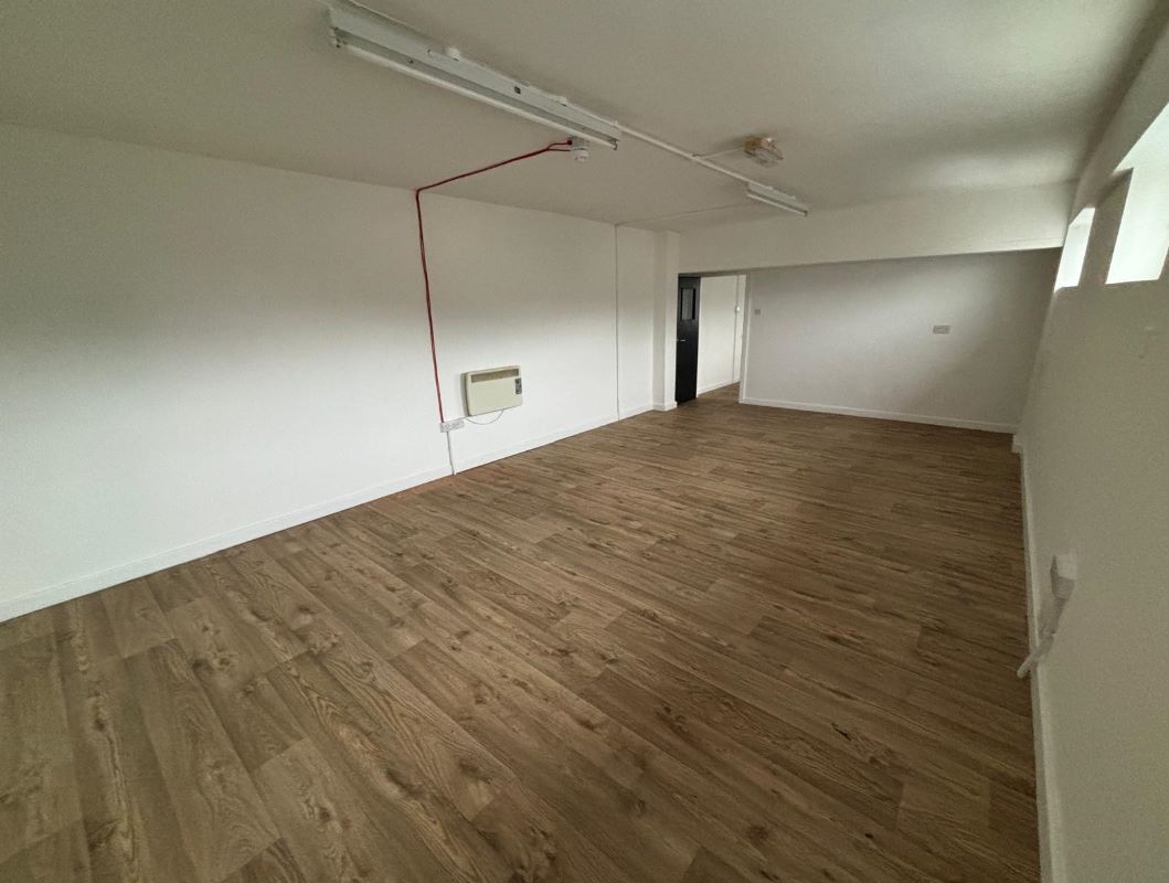 8 Packers Row, Chesterfield, Derbyshire, S40 1RB