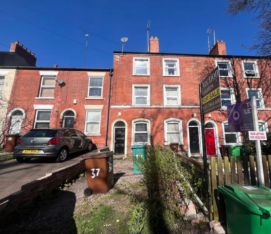 37 Cromwell Street, Nottingham, NG7 4GL