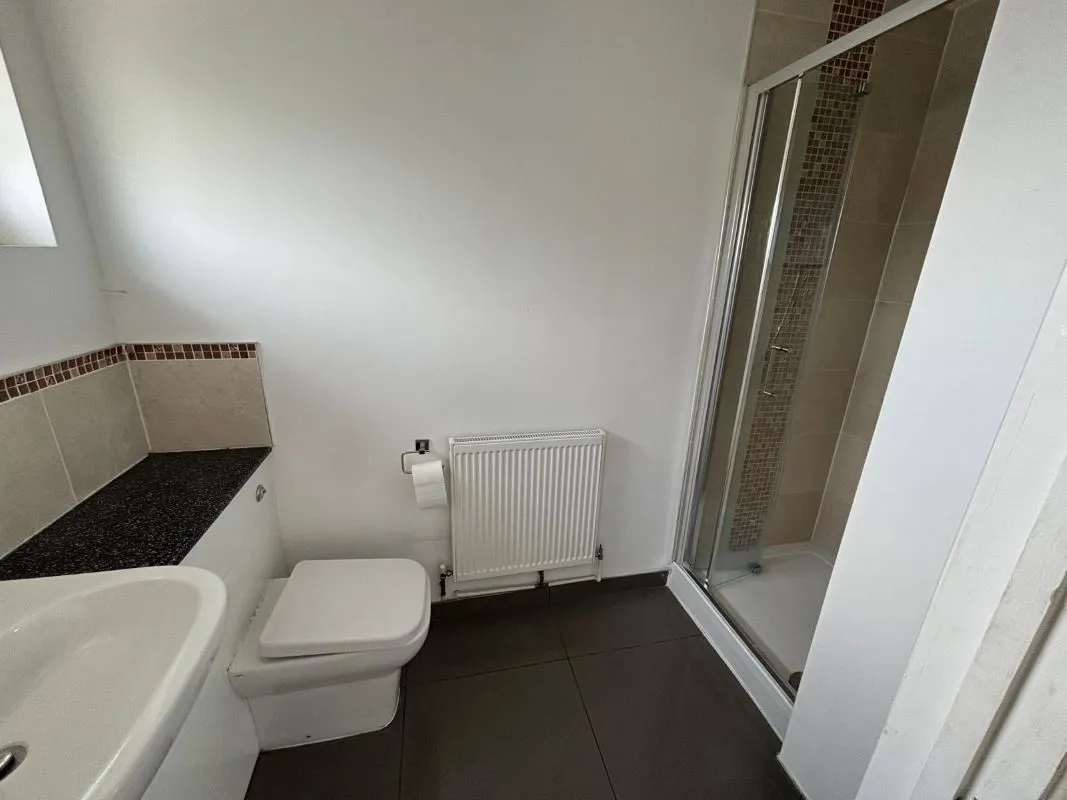 17 Limmen Way, Nottingham, NG3 2QA