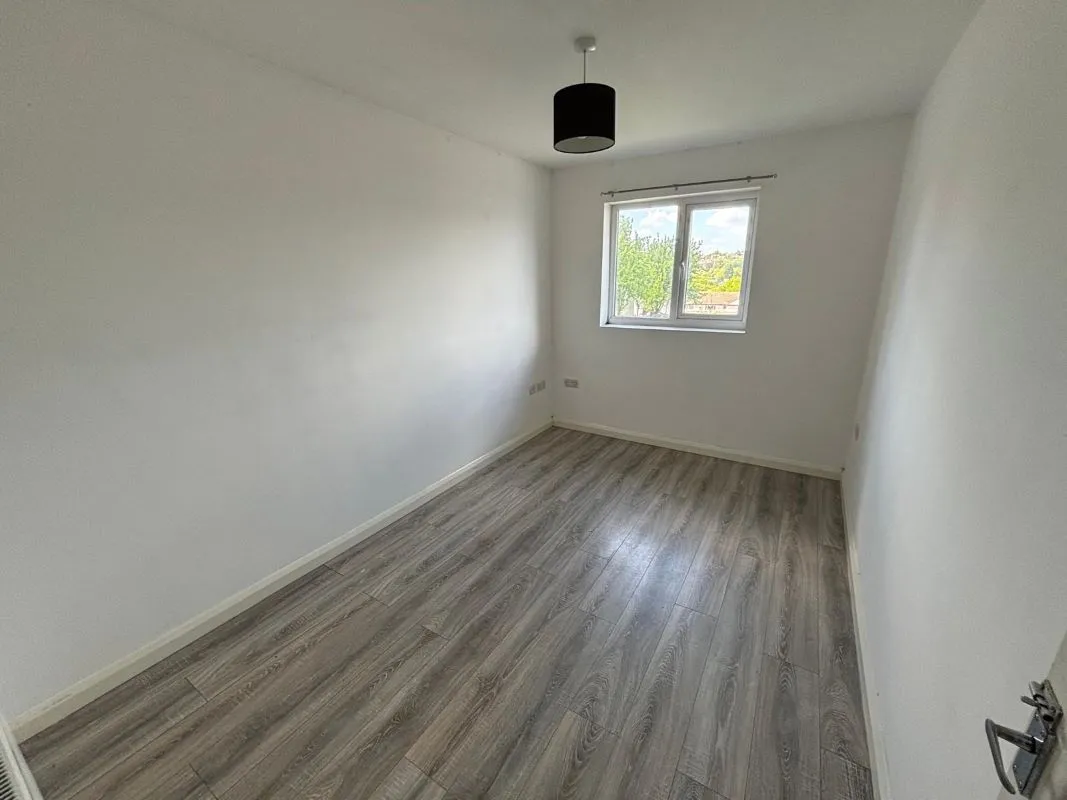 17 Limmen Way, Nottingham, NG3 2QA