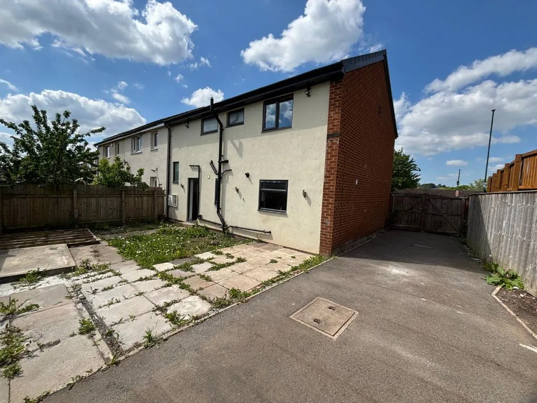 17 Limmen Way, Nottingham, NG3 2QA